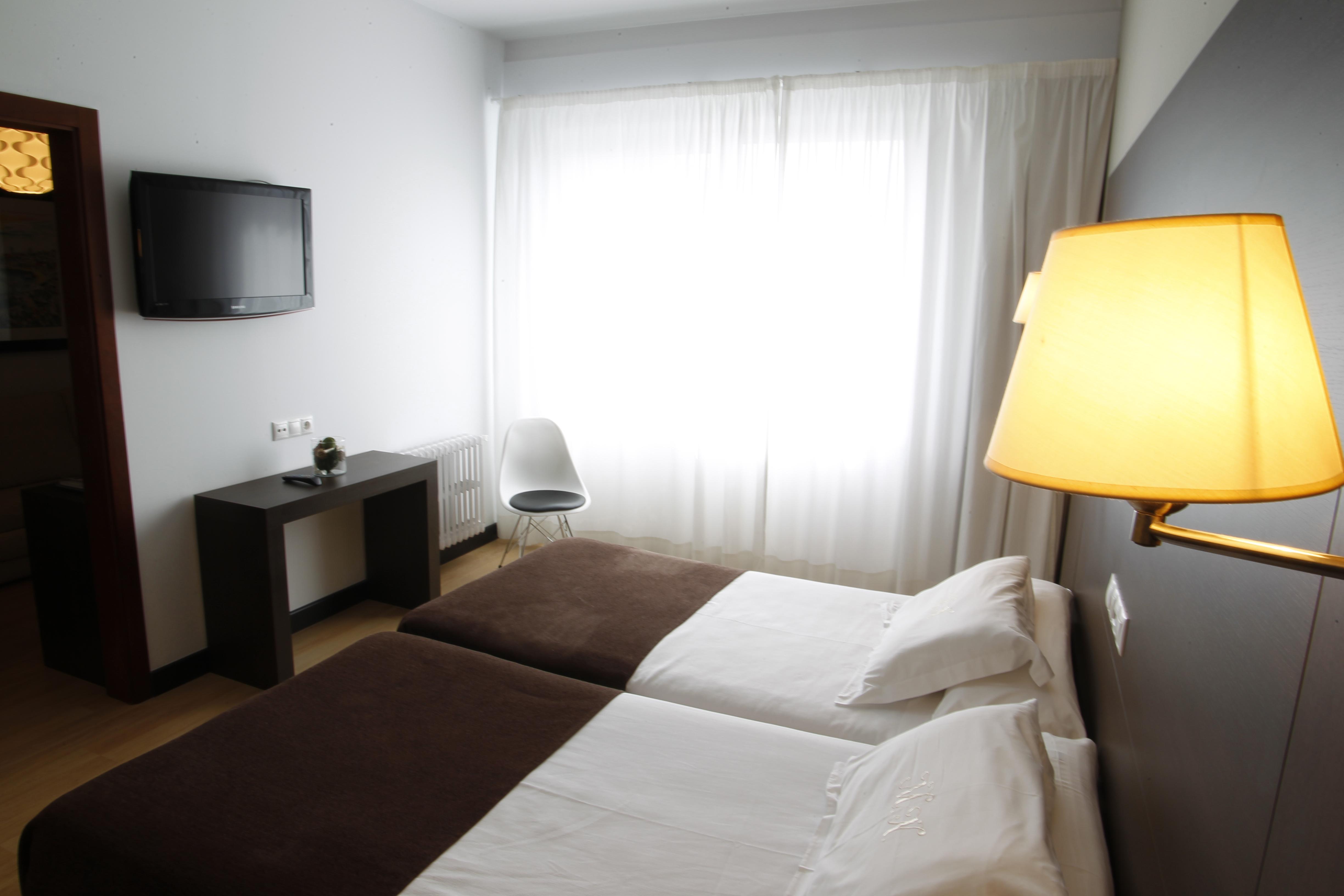 Hotel Mendez Nuñez Lugo Buitenkant foto